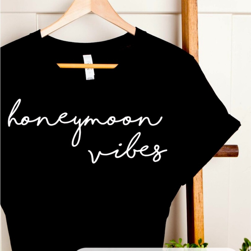Honeymoon Vibes -new!!